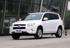 2011款 RAV4 2.0MT 豪華版