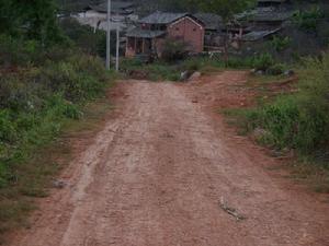 進村道路