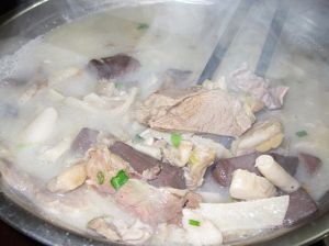胡椒羊肉湯