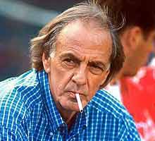 César Luis Menotti