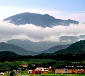 天岳雄渾