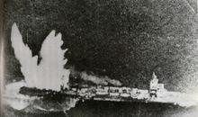1943年12月5日在夸賈林環礁遭到美軍艦載機轟炸的長良號