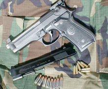 M9手槍