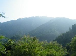 六萬山