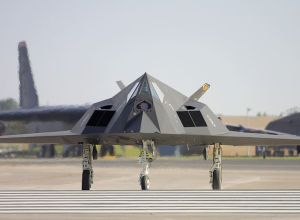 F-117A隱身攻擊機