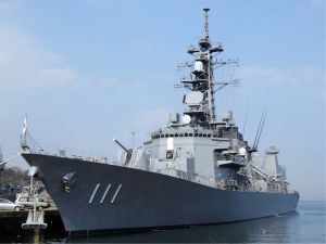 日本“高波”級驅逐艦