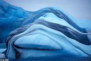 像糖果的南極冰山