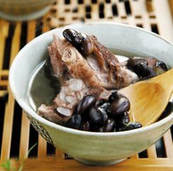 鯇魚黑豆湯