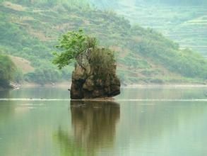 三峽女媧石