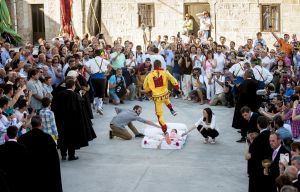 西班牙舉行儀式紀念基督聖體節