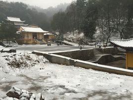 青龍古寺[黃石市大眾山森林公園青龍古寺]