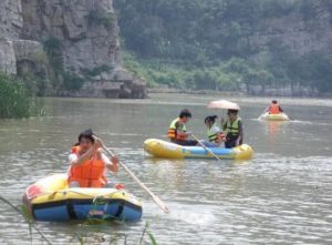 關山峽谷漂流