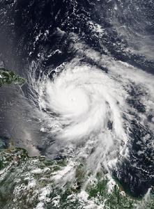 颶風瑪莉婭 衛星雲圖