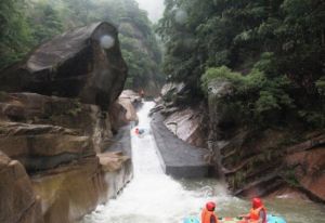 小黃山大峽谷漂流