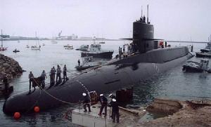 法國不屈級核潛艇