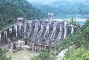 （圖）池潭水電站遠景