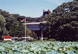 秋田縣立美術館