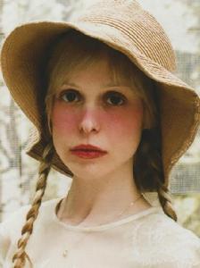 Petite Meller