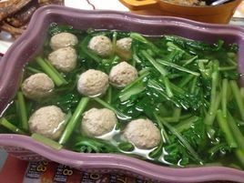 小白菜丸子湯