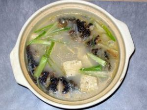 鯽魚燉豆腐菜譜