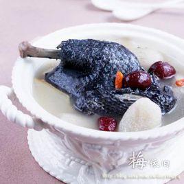 竹蓀烏雞湯