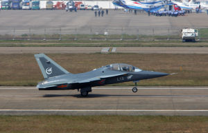 L-15獵鷹高級教練機