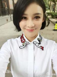 李莉[李莉：電影《所以，和黑粉結婚了》女主角]