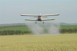 農業飛機