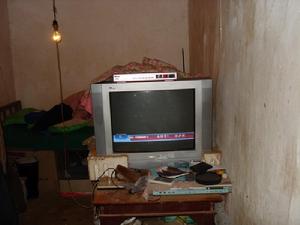 木匠寨村-通電視