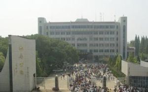 共青學院