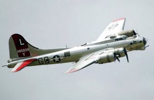 美國B-17轟炸機