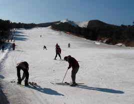 千山滑雪場