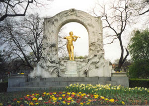 多瑙河的女神——奧地利首都維也納