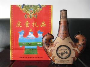 補花牛角奶酒