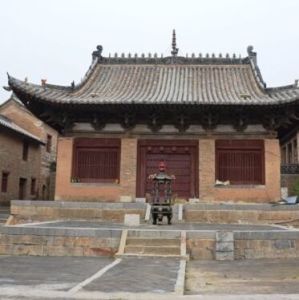 龍巖寺