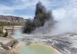 水熱爆炸