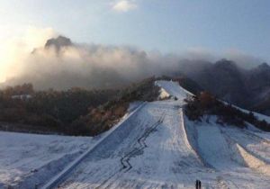 梓橦山滑雪場