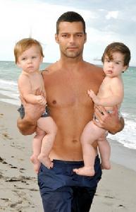 瑞奇·馬汀和他的兩個寶貝兒子