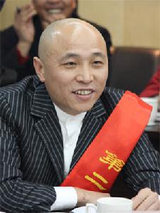 李造雄