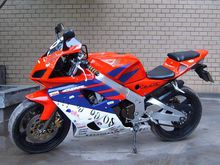 CBR400