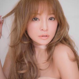 ayu[日本演藝明星]