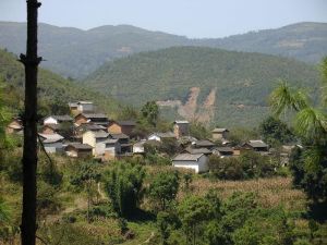 硯碗水新房子村遠景