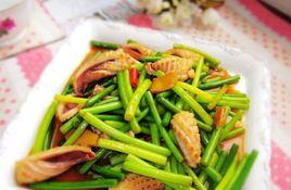 蒜苔炒魷魚