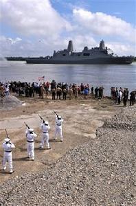 2009年10月13日，美國海軍“聖安東尼奧”級兩棲運輸塢艦LPD-21紐約號啟航