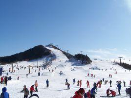 蓮花山滑雪場[長春蓮花山滑雪場]