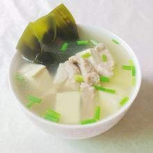 豆腐海帶腔骨湯