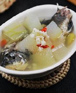 冬瓜薏米鯽魚湯