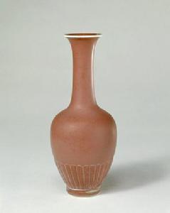 豇豆紅釉菊瓣瓶