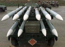 AIM-120中程空對空飛彈