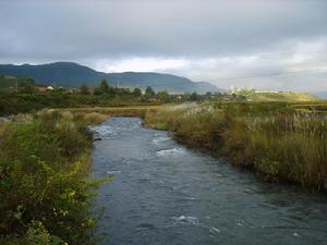 小河